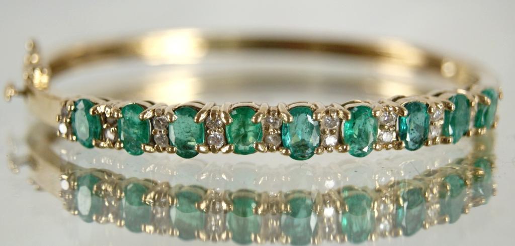14kt Gold 9 emerald & diamond bangle bracelet 17.2 gm 54.4 ctw emeralds