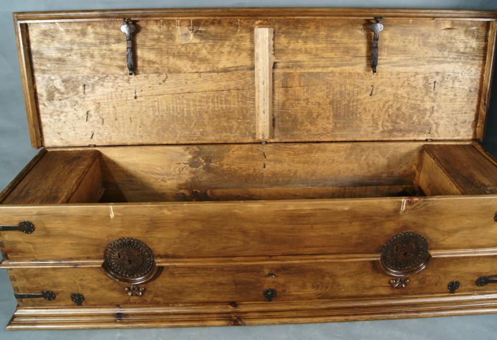 Spanish Colonial style arms chest w iron straps and iron hardware
