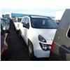 Image 3 : 2004 White Pontiac Aztek 4Dr Suv