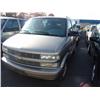 Image 1 : 2004 Gold Chevrolet Astro Awd Passenger Van