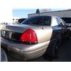 Image 6 : 2005 Brown Ford Crown Victoria Police Series 4Dr