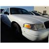 Image 3 : 2001 White Ford Crown Victoria Police Series 4Dr