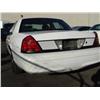 Image 5 : 2005 White Ford Crown Victoria Police Series 4Dr
