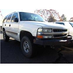 2005 White Chevrolet Tahoe 4Dr Suv