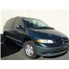 Image 4 : 2000 Green Dodge Caravan Passenger Van
