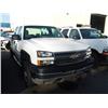 Image 3 : 2005 White Chevrolet Silverado 2500 Hd Crew Cab