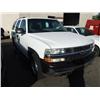 Image 1 : 2001 White Chevrolet Tahoe Ls 4Dr Suv