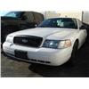 Image 1 : 2007 White Ford Crown Victoria Police Series 4 Dr