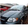 Image 5 : 2003 Green Dodge Grand Caravan Sport Passenger Van