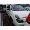 Image 3 : 2004 White Pontiac Aztek 4Dr Suv