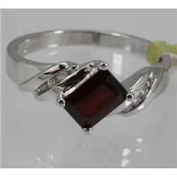 Genuine  1 ctw  Garnet Ring  14KT White Gold  Ring Size  7