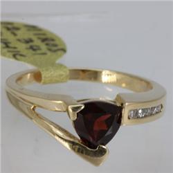 Genuine  1.35 ctw  Garnet Ring  14KT Yellow Gold  Ring Size  7.5