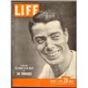 Image 1 : LIFE Magazine Joe DiMaggio Yankees August 1, 1949
