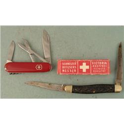 2 Vintage Folding Knives Swiss Army in Box, Camillus
