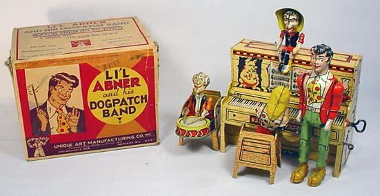 1945 LIL ABNER DOGPATCH BAND TIN WIND UP TOY IN OR