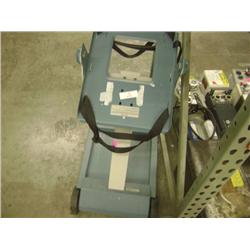 TEKTRONIX K212 PORTABLE INSTRUMENT CART