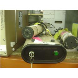 MELLES GRIOT HELIUM NEON LASER POWER SUPPLY 47730