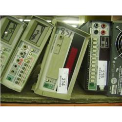 FLUKE 2180A RTD DIGITAL THERMOMETER