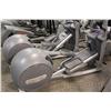 Image 2 : Precor Efx546I Elliptical Trainer