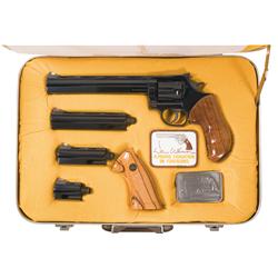 Dan Wesson Model 15 Pistol Pack Double Action Revolver Set with Case and Extra Grips