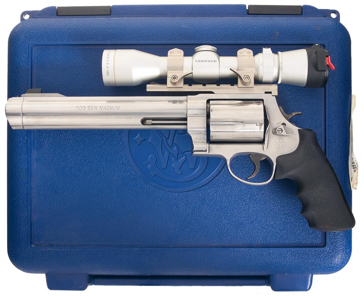 Smith & Wesson Model 500 Double Action Revolver with Scope with Box