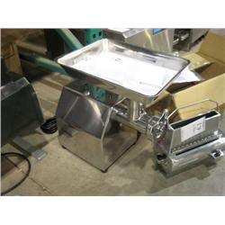 NEW AMERICAN EAGLE MOD: AE-G12N MEAT GRINDER, 110V 1HP