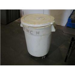 TRASH CANS