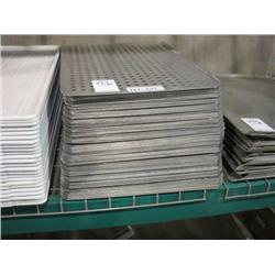 PERFORATED ALUMINUM PANS (X87)