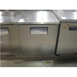 TRUE MOD: TUC-27F 1DR UNDER COUNTER FREEZER