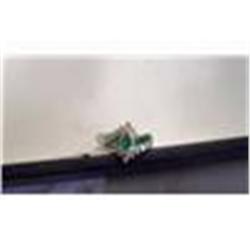 1.25 Ct Diamond & Emerald Ladies Ring, 14K Gold