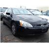 Image 4 : 2004 BLACK HONDA ACCORD 4DR SEDAN