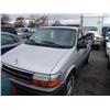 Image 2 : 1992 SILVER DODGE AWD PASSENGER VAN