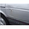 Image 4 : 1992 SILVER DODGE AWD PASSENGER VAN