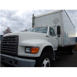 1995 WHITE FORD F-800 5-TONNE CUBE VAN