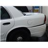 Image 2 : 2009 WHITE FORD CROWN VICTORIA POLICE SERIES 4DR