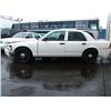 Image 3 : 2009 WHITE FORD CROWN VICTORIA POLICE SERIES 4DR