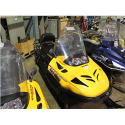 2004 YELLOW BOMBARDIER SKI-DOO SKANDIC SNOWMOBILE - Able Auctions