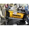 Image 1 : MASTER SHOP HEATER