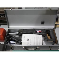 BLACK & DECKER RECIPROCATING SAW