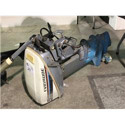 EVINRUDE BOAT MOTOR
