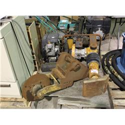 PALLET OF MISC EQUIPMENT WITH TAMPER