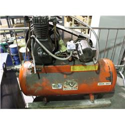 DEVILBISS 5HP AIRCOMPRESSOR