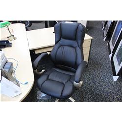 MAPLE BULLET TOP L-SHAPED EXECUTIVE DESK WITH