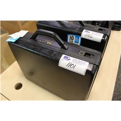 SAMSONITE HEAVY DUTY BRIEF CASE