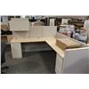 Image 1 : 6 L-SHAPE MODULAR WORKSTATIONS WITH HUTCH