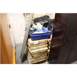 PALLET OF WOODEN KEYBOARD TRAYS