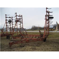IH 36 ft cultivator