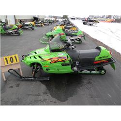 98 Arctic Cat ZR 500  SN# 9838885
