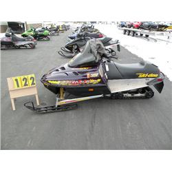 00 Ski Doo Formula 500 L/C SN# 2BPS15521YV000594
