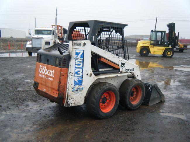 Bobcat 753 предохранители